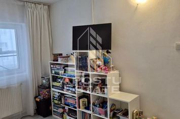Apartament 3 camere,etaj 2,centrala proprie,zona Aradului/Iulius Mall anunturi imobiliare Timis