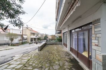 Spațiu comercial 30 mp în Agios Loukas, Kavala anunturi imobiliare Grecia