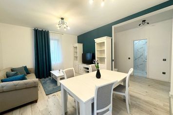 Apartament 3 camere, ultrafinisat, in vila, parcare, curte - Europa anunturi imobiliare Cluj