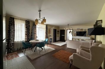 Apartament 3 camere de inchiriat FLORESTI - Cluj anunturi imobiliare Cluj
