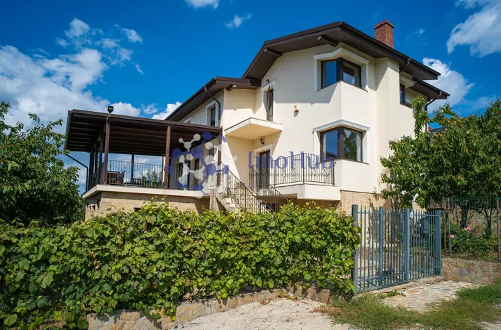 VILA CU PRIVELISTE PANORAMICA, Bucium, Iasi,  806mp teren anunturi imobiliare Iasi