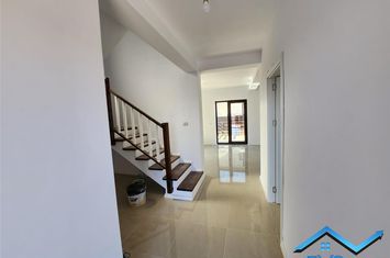 Casă - 4 camere de vanzare VALEA LUPULUI - Iasi anunturi imobiliare Iasi