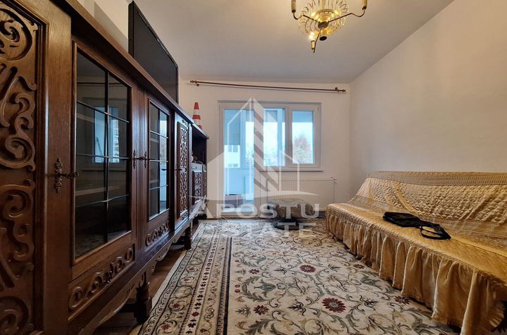 Apartament 2 camere, semidecomandat, Aurel Vlaicu anunturi imobiliare Arad