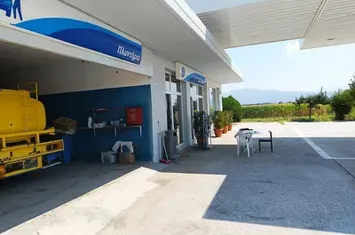 Stație de carburanți 134 mp pe teren 14.000 mp, Irakleia anunturi imobiliare Grecia