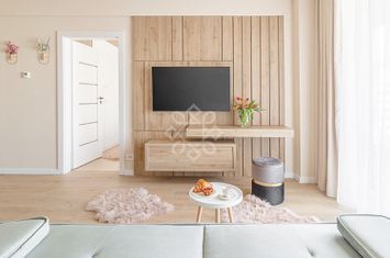 Apartament 2 camere de inchiriat in cartierul Luceafarul anunturi imobiliare Bihor
