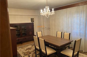 Apartament 3 camere de vanzare ULTRACENTRAL - Vrancea anunturi imobiliare Vrancea