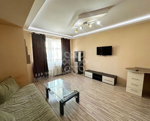 Apartament 3 camere Nufarul, 65 mp