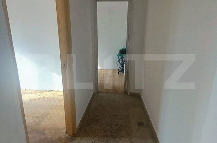 Apartament 3 camere de vanzare PLOIESTI - Prahova anunturi imobiliare Prahova