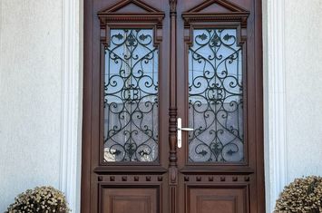 Vilă de Lux Vălenii de Munte - Piscină anunturi imobiliare Prahova
