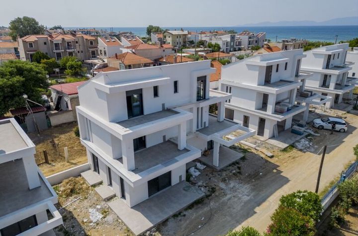 Mezonetă 3 dormitoare, 90,28 mp — Paralia Ofriniou anunturi imobiliare Grecia
