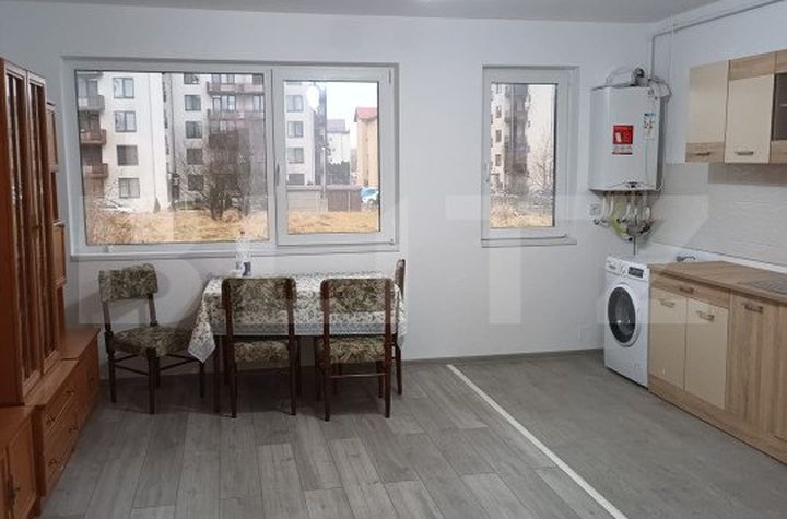 Apartament 3 camere de vanzare FLORESTI - Cluj anunturi imobiliare Cluj