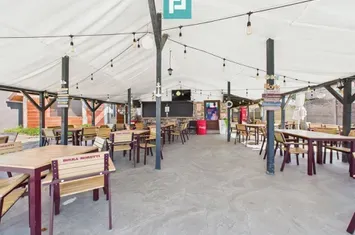 Afacere la cheie pe Plaja Ghioroc. anunturi imobiliare Arad