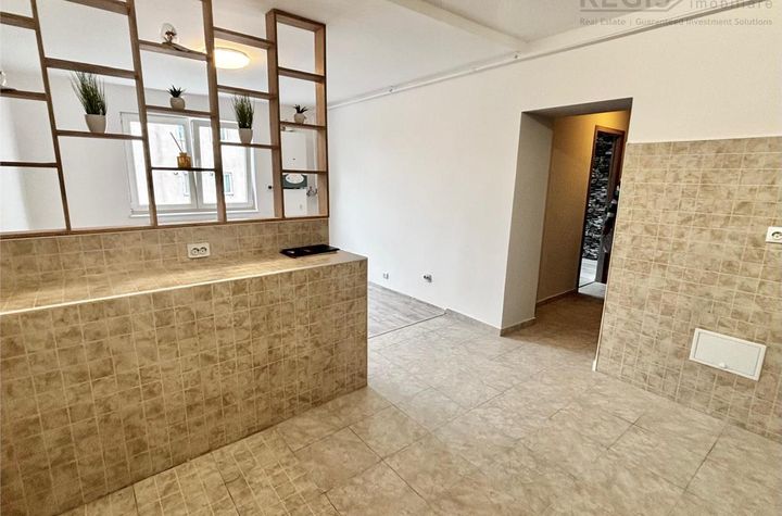Apartament 2 camere de vanzare BARTOLOMEU - Brasov anunturi imobiliare Brasov