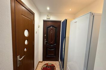 Garsonieră de vanzare CANTA - Iasi anunturi imobiliare Iasi