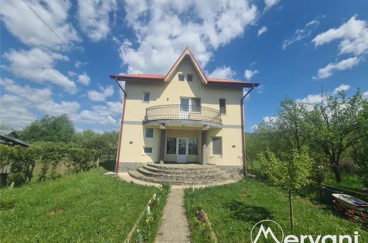 Casă - 5 camere de vanzare CORNU - Prahova anunturi imobiliare Prahova