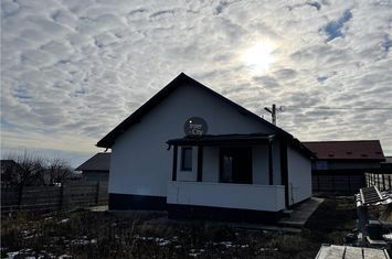Casă - 3 camere de vanzare MIROSLAVA - Iasi anunturi imobiliare Iasi