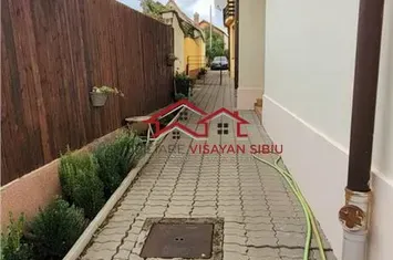 Vilă - 4 camere de vanzare TURNISOR - Sibiu anunturi imobiliare Sibiu