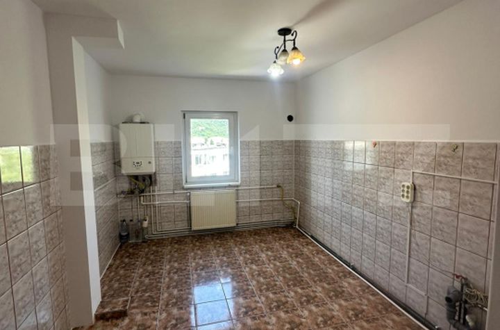 Apartament 3 camere de vanzare CLUJ-NAPOCA - Cluj anunturi imobiliare Cluj