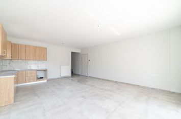 Apartament nou 118,53 mp în centrul Eleftheroupoli anunturi imobiliare Grecia
