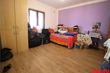 Casă - 3 camere de vanzare CENTRAL - Bacau anunturi imobiliare Bacau