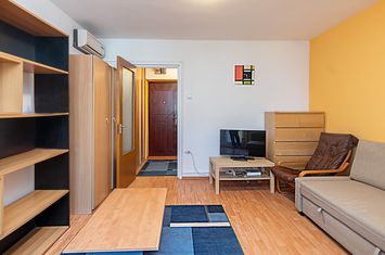 Foto 2 Garsonieră semidecomandată, lângă metrou Favorit anunturi imobiliare Sector 6