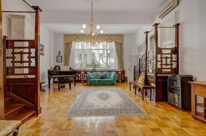 Maltopol - Titulescu, Vila d+p+1+m, 236 mp total, curte libera 217 mp anunturi imobiliare Bucuresti
