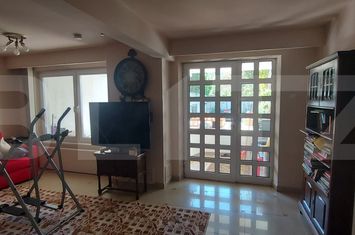 Vilă - 5 camere de vanzare SATU MARE - Satu Mare anunturi imobiliare Satu Mare