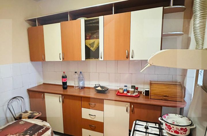 Apartament 2 camere de vanzare PARNEAVA - Arad anunturi imobiliare Arad