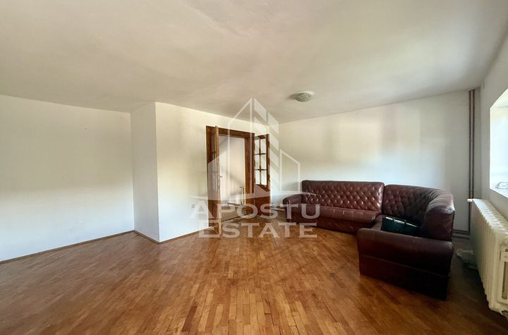 Casa tip duplex, P+2E, garaj, zona Simion Barnutiu anunturi imobiliare Timis