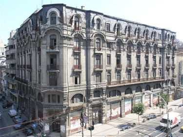 Spaniolii au început renovarea Hotelului Cişmigiu