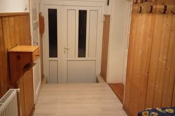 Casă - 3 camere de vanzare SIBIU - Sibiu anunturi imobiliare Sibiu