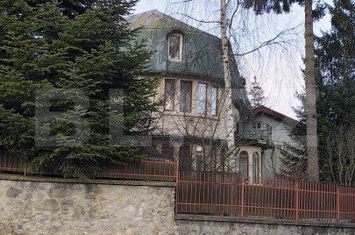 Vilă - 8 camere de vanzare PREDEAL - Brasov anunturi imobiliare Brasov