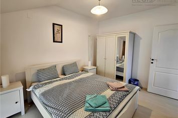 Apartament 3 camere de inchiriat CENTRAL - Brasov anunturi imobiliare Brasov