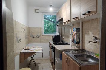 Calea Victoriei -Amzei, 2 camere renovat, mobilat elegant anunturi imobiliare Bucuresti