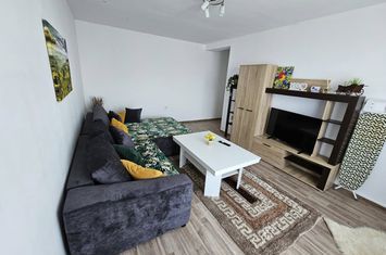 Apartament 2 camere de inchiriat TRACTORU - Brasov anunturi imobiliare Brasov