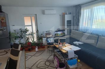 Casă - 3 camere de vanzare PLOIESTI - Prahova anunturi imobiliare Prahova