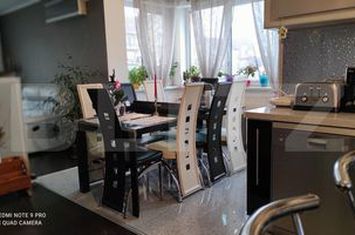 Apartament 3 camere de vanzare CLUJ-NAPOCA - Cluj anunturi imobiliare Cluj
