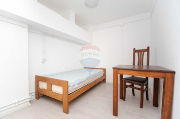 Apartamament cu 5 camere Tătărași anunturi imobiliare Iasi