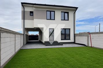 Vilă - 4 camere de vanzare SIBIU - Sibiu anunturi imobiliare Sibiu