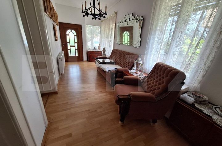 Casă - 4 camere de vanzare TIMISOARA - Timis anunturi imobiliare Timis