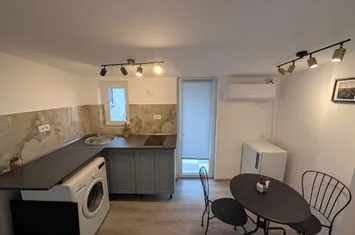 Studio la Prima INCHIRIERE Calea Mosilor-Universitate anunturi imobiliare Bucuresti