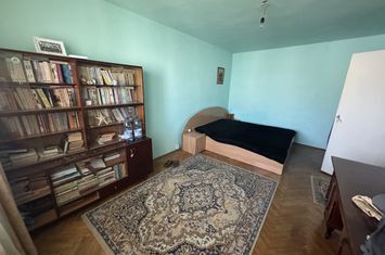Apartament 2 camere de vanzare SIMERIA - Hunedoara anunturi imobiliare Hunedoara