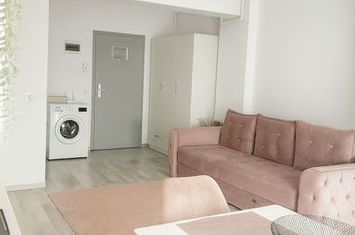 Apartament 2 camere de inchiriat TRACTORU - Brasov anunturi imobiliare Brasov
