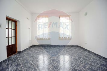 Spațiu stradal de închirat în zona Păcurari anunturi imobiliare Iasi