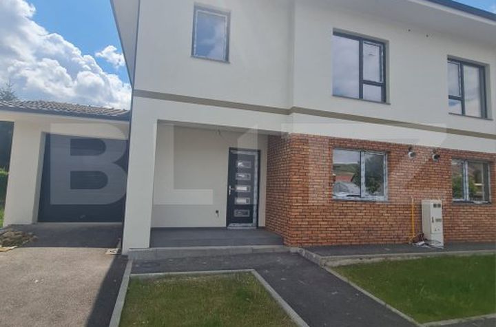 Vilă - 4 camere de vanzare FLORESTI - Cluj anunturi imobiliare Cluj