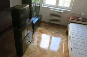 Apartament 3 camere de vanzare CENTRAL - Timis anunturi imobiliare Timis