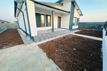 Casă - 4 camere de vanzare BERCENI - Bucuresti anunturi imobiliare Bucuresti