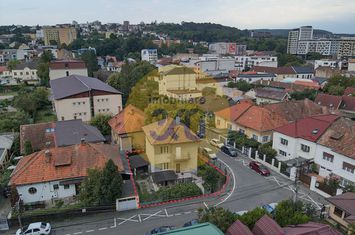 Vilă - 6 camere de vanzare CLUJ-NAPOCA - Cluj anunturi imobiliare Cluj