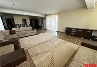 199.000 €, Apartament 3 camere