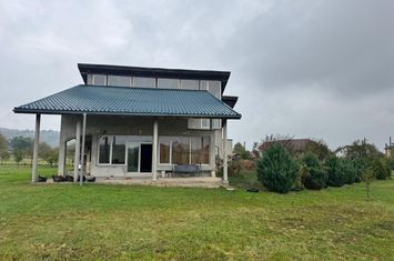 Vilă - 3 camere de vanzare TAUTII-MAGHERAUS - Maramures anunturi imobiliare Maramures